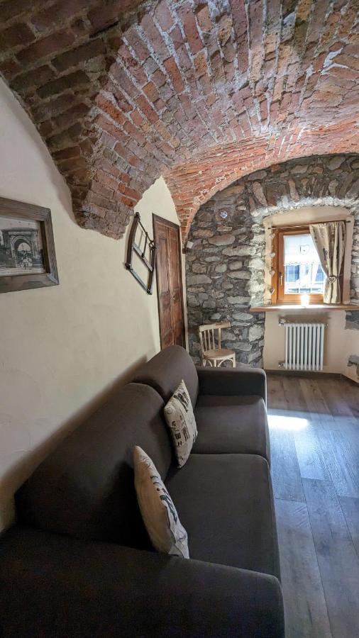 Maison Du Pont Romain Aosta Buitenkant foto